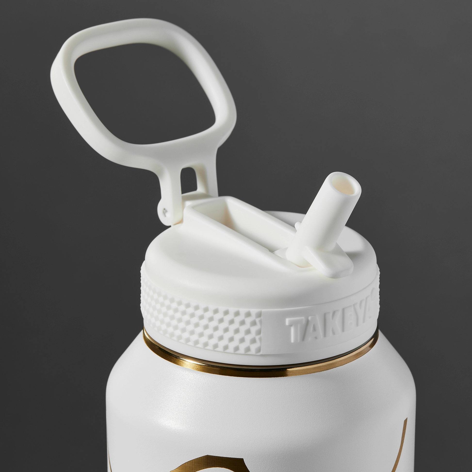 kintsugi-water-bottle-with-straw-lid-s2 51389-TK_HO25_Kintsugi_Takeya9271.png
